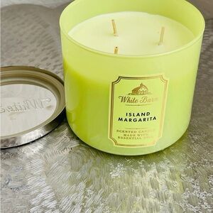 White Barn Island Margarita 3-Wick Lime Green Candle 14.5oz